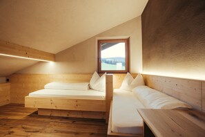 2 chambres, Wi-Fi gratuit, draps fournis