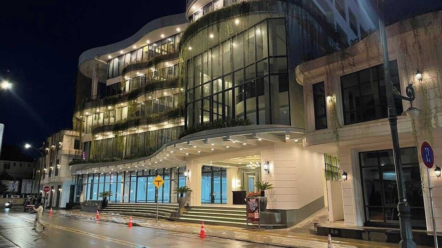 Koulen Central Hotel