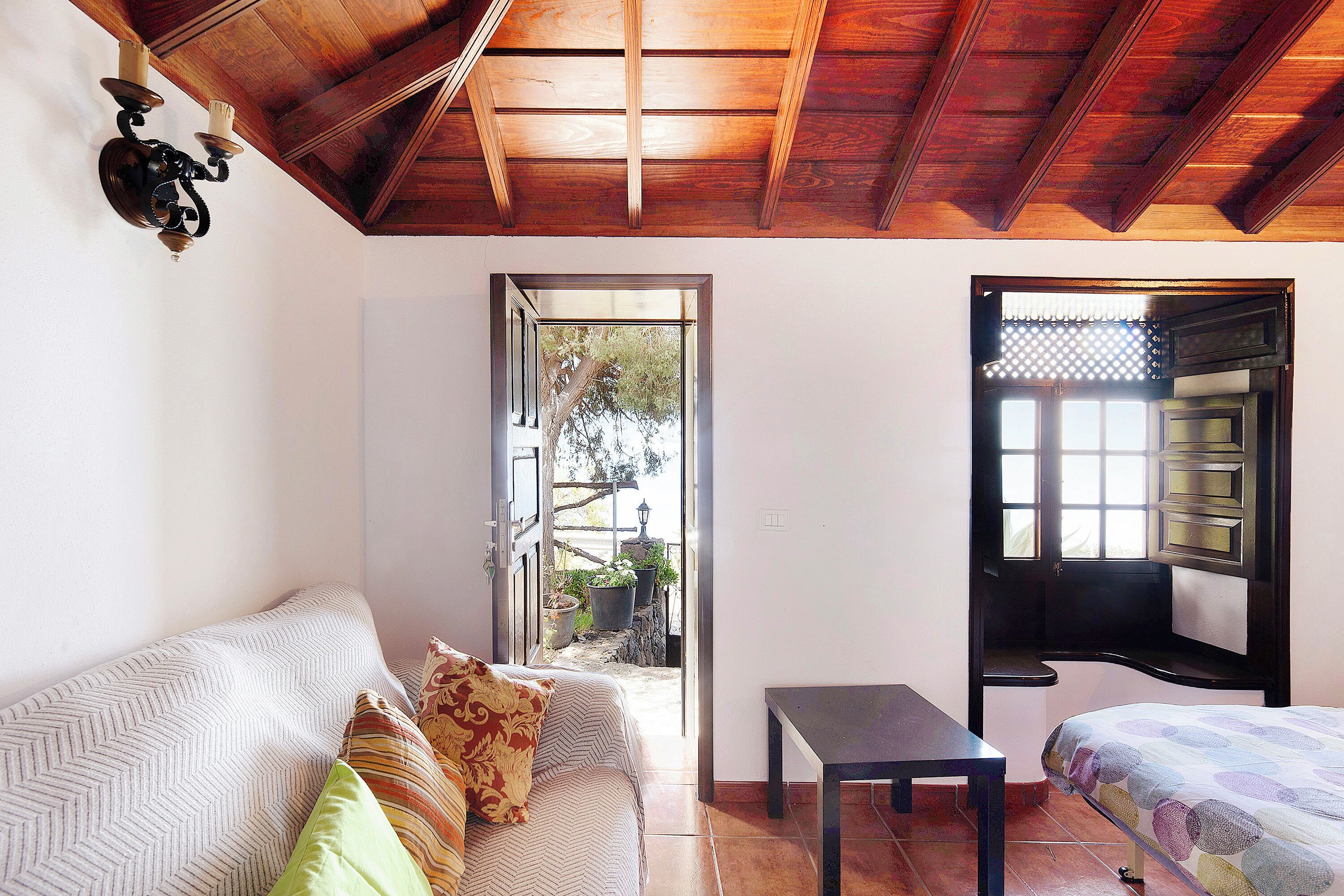 2 soverom, wi-fi (inkludert) og sengetøy