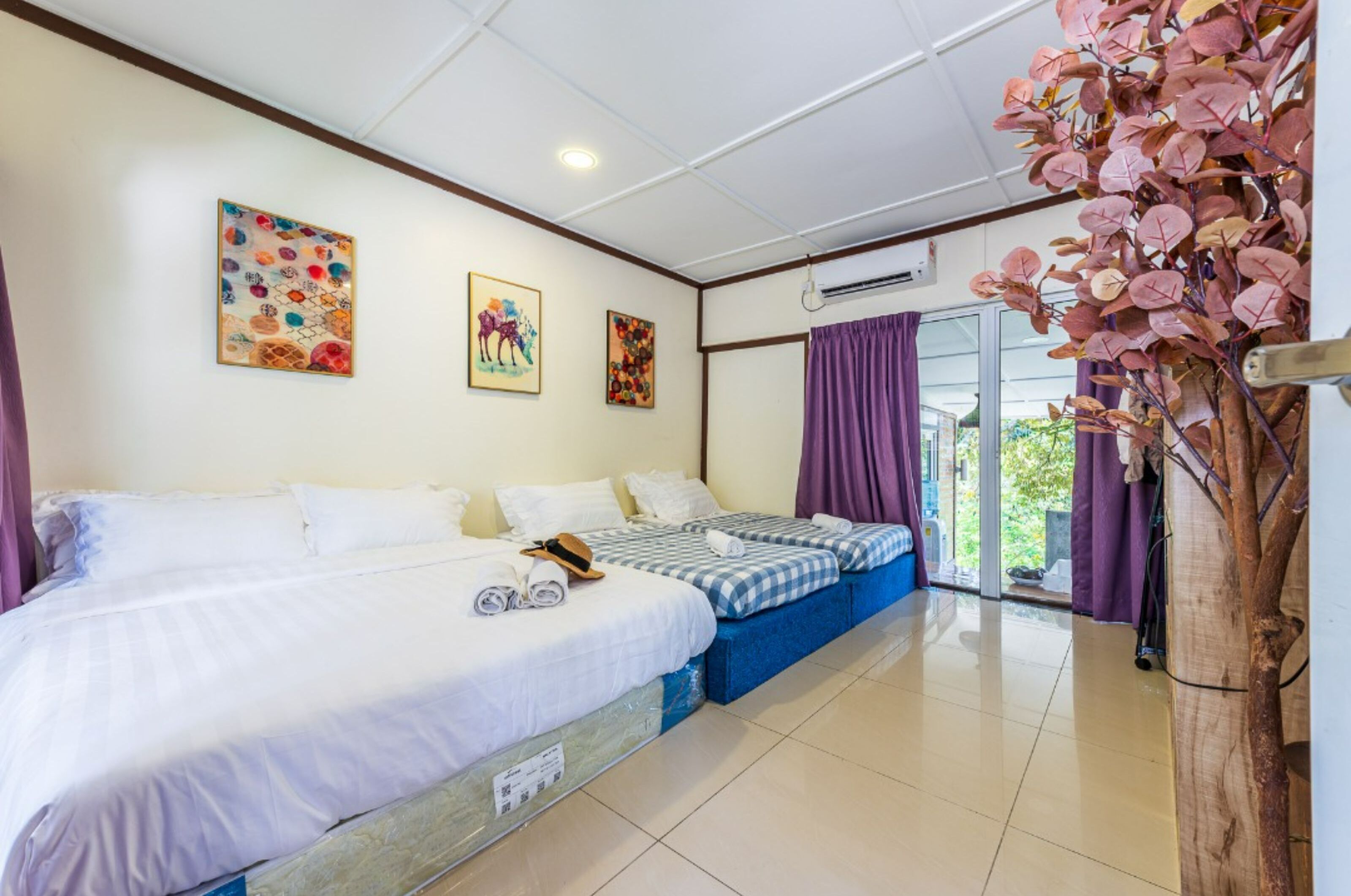 Exclusive Suite | Free WiFi, bed sheets