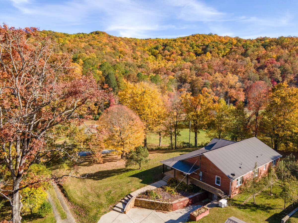 Trail-Ready Retreat near Waterfalls w/ Hot Tub