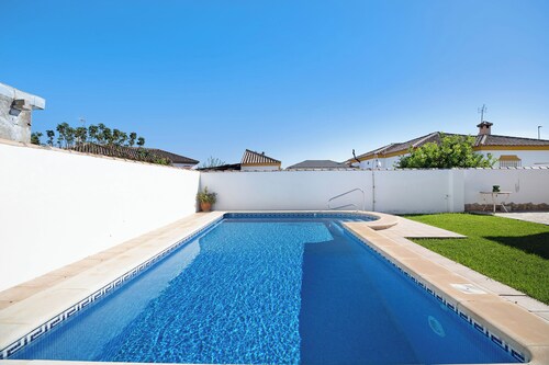 Holiday Home "Las Golondrinas" with Private Pool, Private Terrace and Wi-Fi