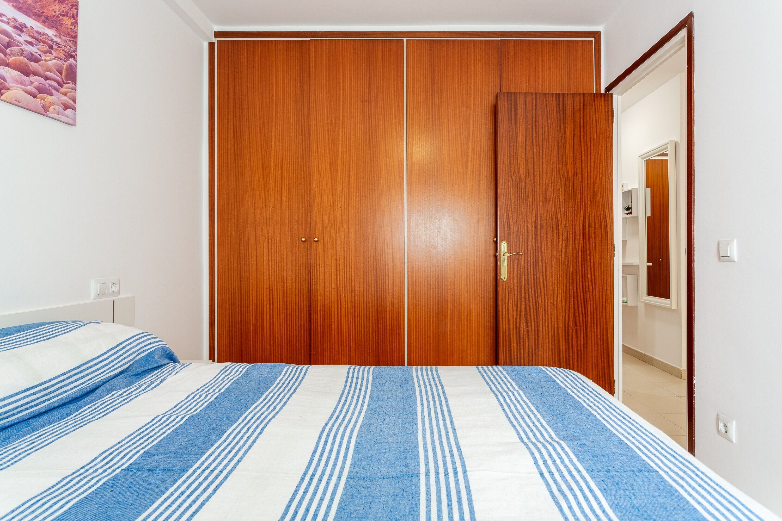 1 habitación, wifi gratis y ropa de cama 