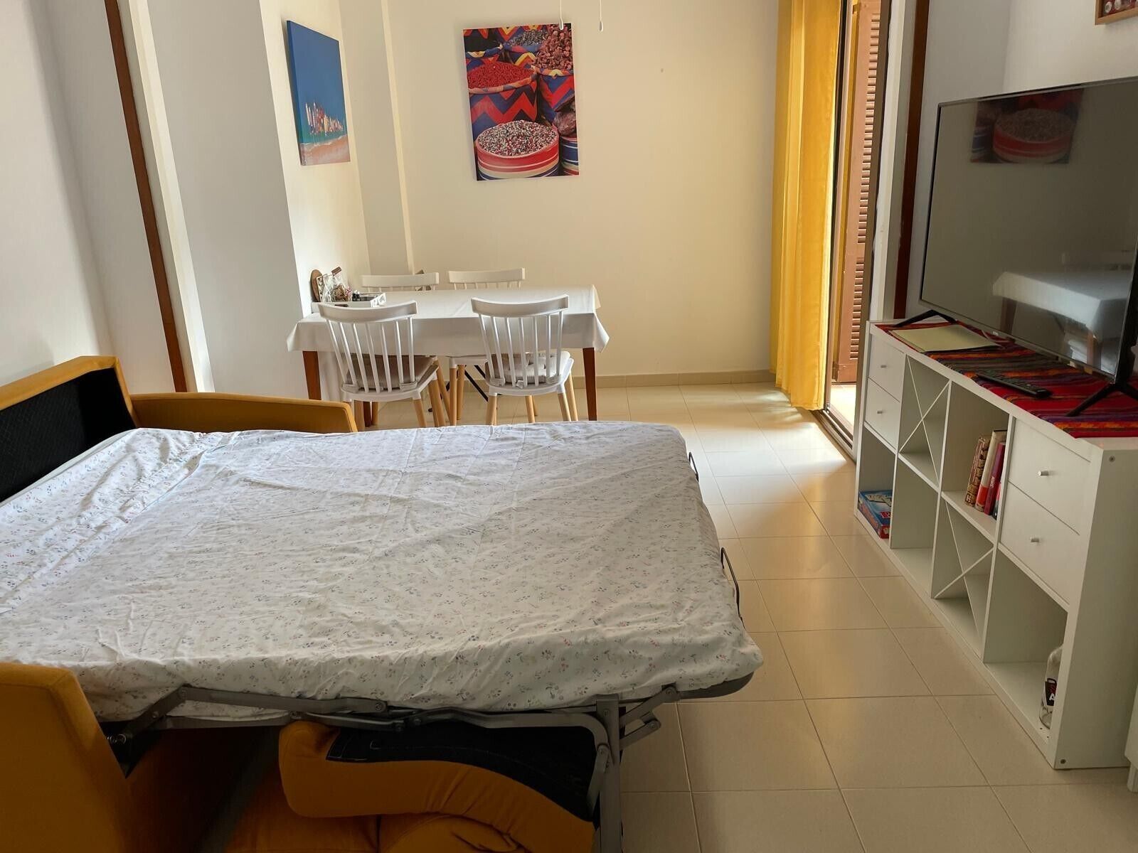 1 室のベッドルーム、WiFi (無料)、ベッドシーツ