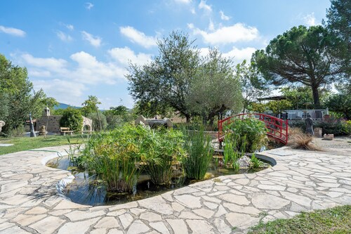 Holiday Home "Horrio" with Mountain View, Shared Pool & Wi-Fi