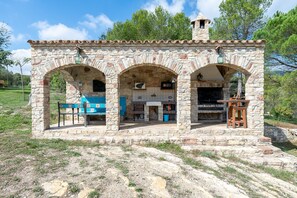 Property grounds - Holiday Home "Horrio" with Mountain View, Shared Pool & Wi-Fi (Querol)