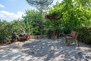 Property grounds - Holiday Home "Horrio" with Mountain View, Shared Pool & Wi-Fi (Querol)