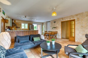 TV, DVD player, stereo