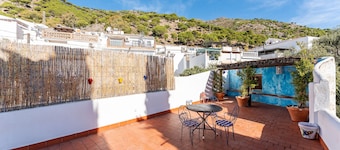 Holiday Home '16 San Sebastian' with Private Terrace, Wi-Fi and Air Conditioning