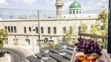 Lejlighed | Udsigt fra balkon