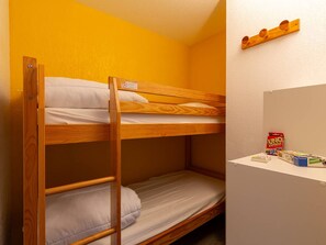 1 quarto