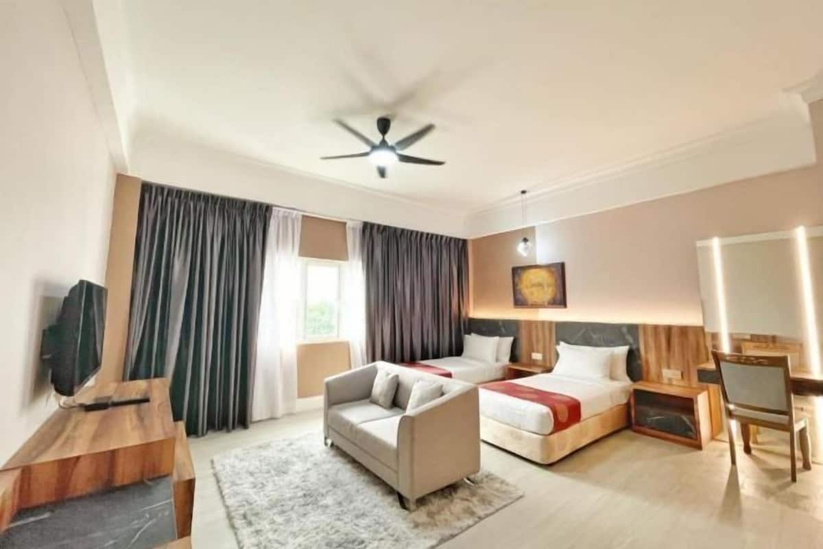 1 bedroom, hypo-allergenic bedding, individually furnished, desk