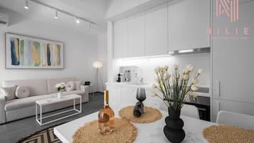 Deluxe Apartment | Private kitchen