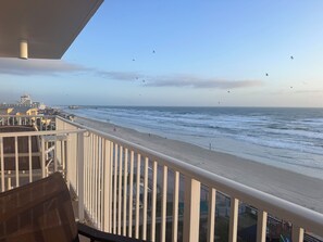 Property grounds - Sun Rise-Pool-On the Beach (Daytona Beach)