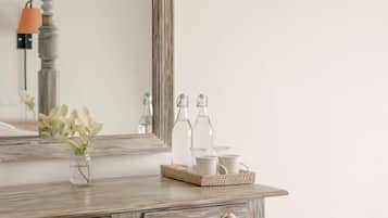 1 chambre, coffres-forts dans les chambres, bureau