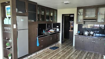 Mini-fridge, stovetop, dishwasher, rice cooker