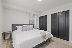 Signature Condo, 3 Bedrooms