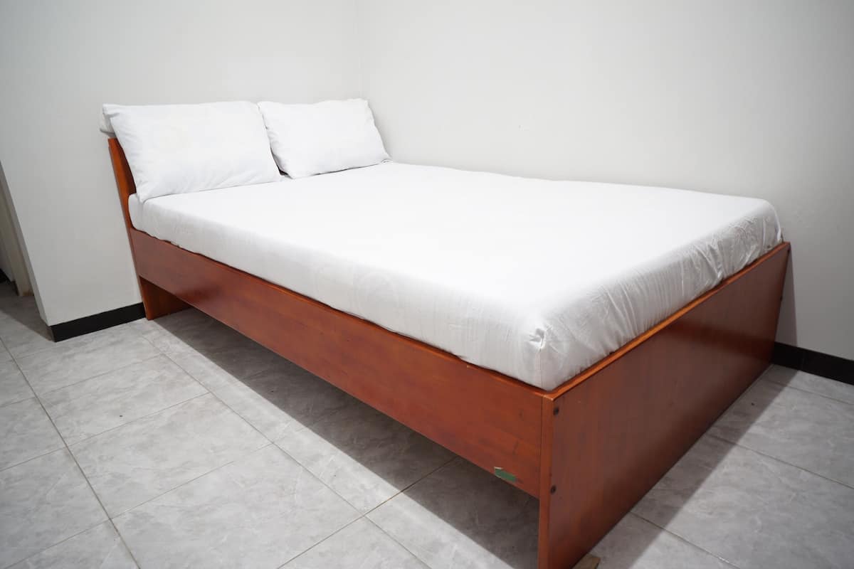 Deluxe Room | 1 bedroom, laptop workspace, free WiFi, bed sheets