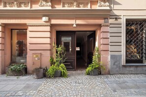 Nicht klassifiziertes Bild, 3 von 23, Schaltfläche