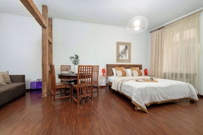 Unclassified image, 4 of 23, button - Gołębia 3 Poznań | Tasteful Studio | Close to the City Center (Poznań)