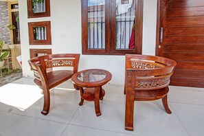 Lobby - OYO Life 92754 Kost Griya Perdana (Mataram)