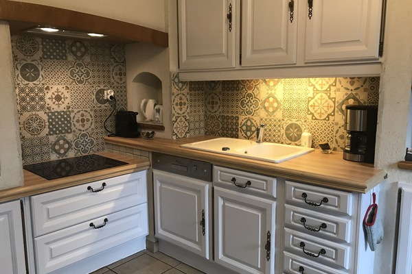 Frigorífic, microones, forn i placa de cuina