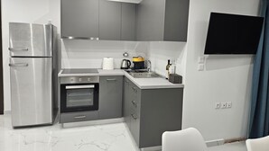 特级套房 | 私人厨房 | 意式浓缩咖啡机、茶具/咖啡用具、大冰箱、微波炉