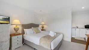 1 dormitorio y ropa de cama