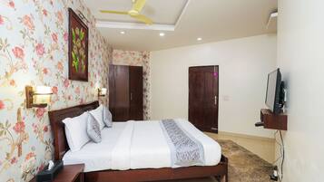 Phòng Suite Deluxe | Bộ trải giường bằng vải cotton Ai Cập, bộ đồ giường cao cấp