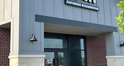 Westfield 4BR: Fun Games, Outdoors, Near Sites