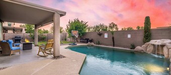 POOL, King Bed, Grill, Pool Table