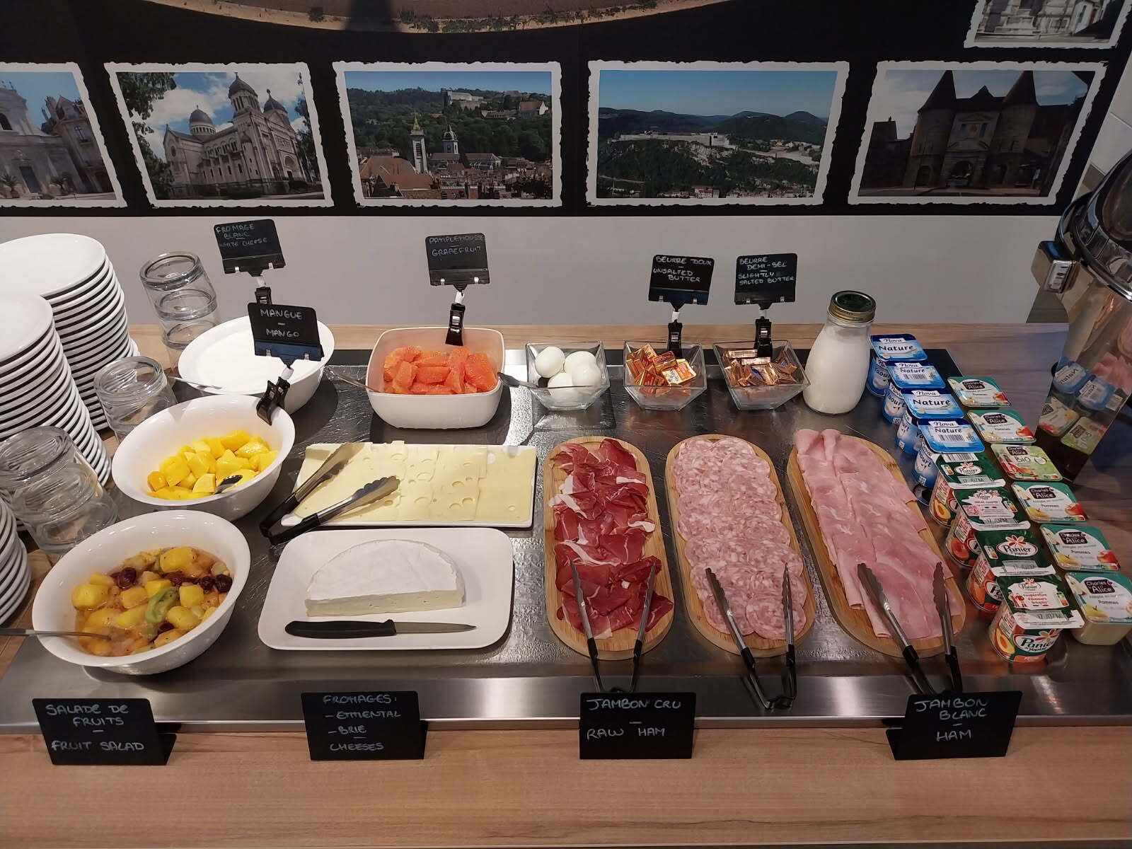 Daily buffet breakfast for a fee