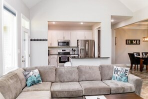 Smart TV, fireplace, offices