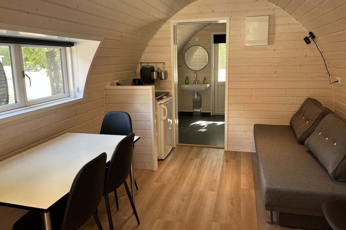 Cabin Cao cấp, phù hợp cho người khuyết tật, có phòng tắm riêng | Khu phòng khách | Sàn nhà có sưởi 