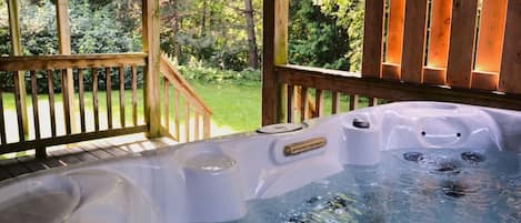 Bain à remous extérieur
