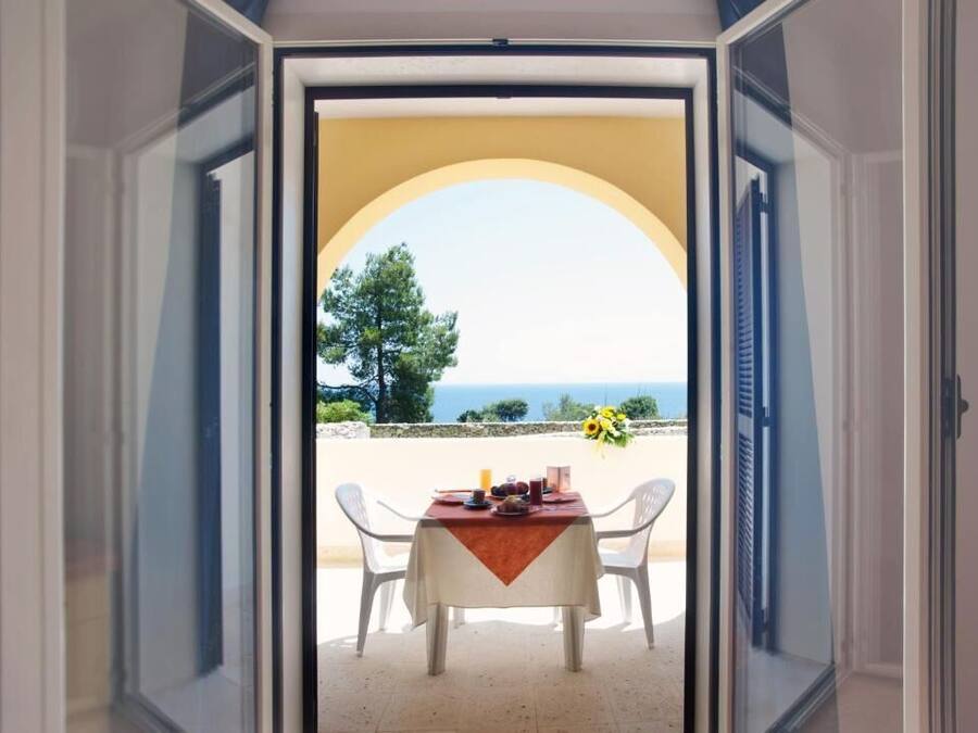 Comfort Condo, Sea View | Soundproofing, free WiFi