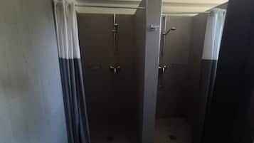 Chambre Double ou avec lits jumeaux | Salle de bain