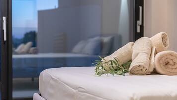 4 chambres, lit parapluie, Wi-Fi gratuit, draps fournis