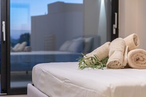 4 Schlafzimmer, Reisekinderbett, kostenloses WLAN, Bettwäsche