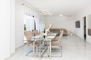 Design Apartment | Dining room - Apartment Beric (Vir)