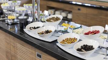 Desayuno buffet incluido todos los días