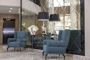 Sala de estar en el lobby