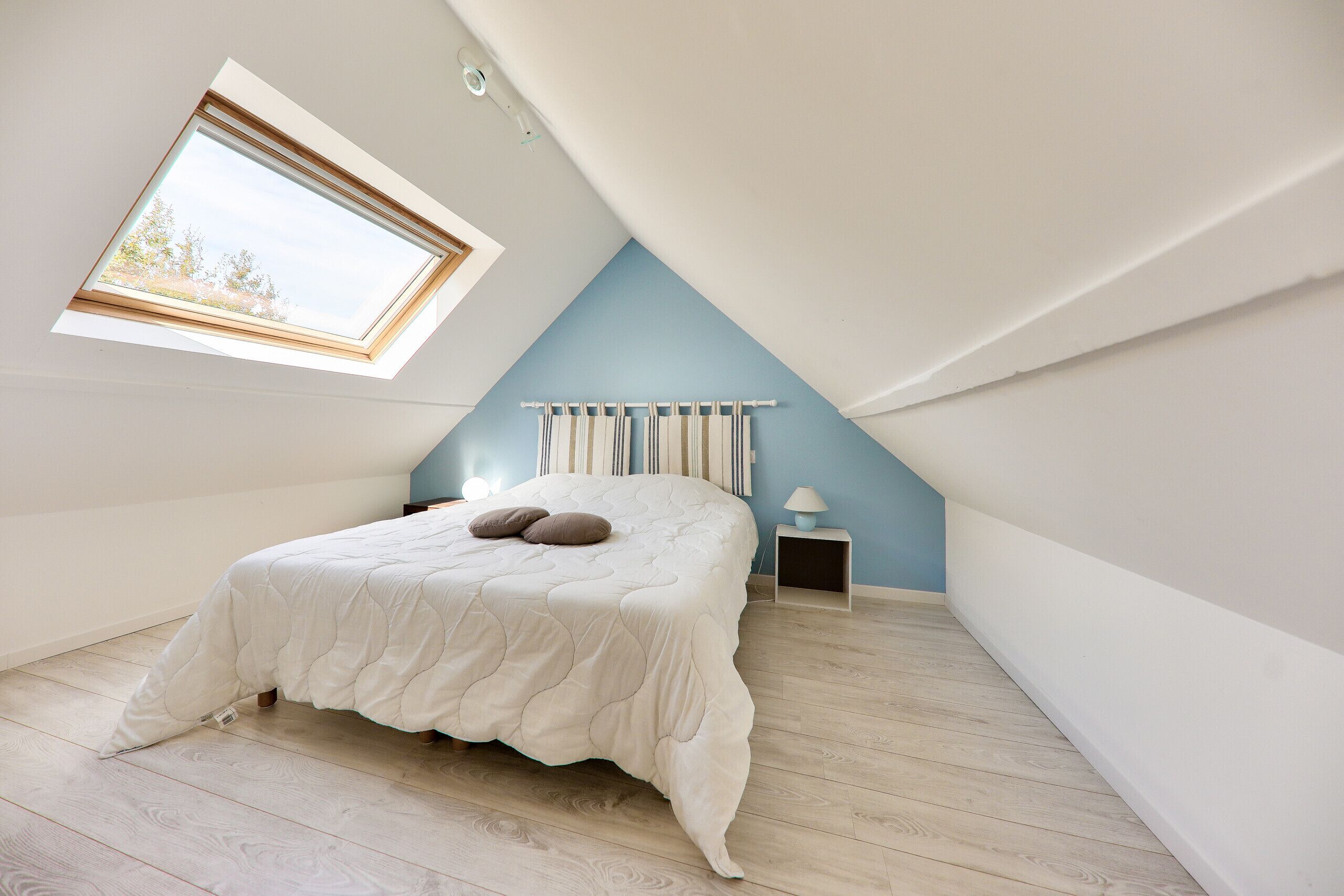 4 bedrooms