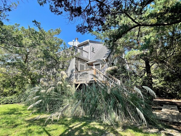 Exterior - Neaptide: Secluded & Spacious Home in Jackson Dunes (Ocracoke)