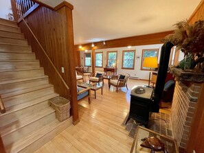 Interior - Neaptide: Secluded & Spacious Home in Jackson Dunes (Ocracoke)