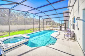 Unclassified image, 3 of 44, button