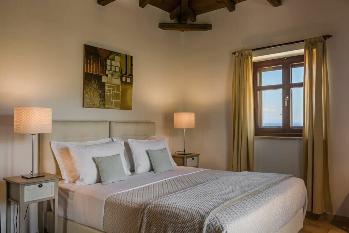 2 bedrooms, iron/ironing board, travel crib, WiFi