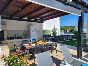 Outdoor dining - Modern 4 **** Villa with Pool in Poreč,Varvari (Varvari)