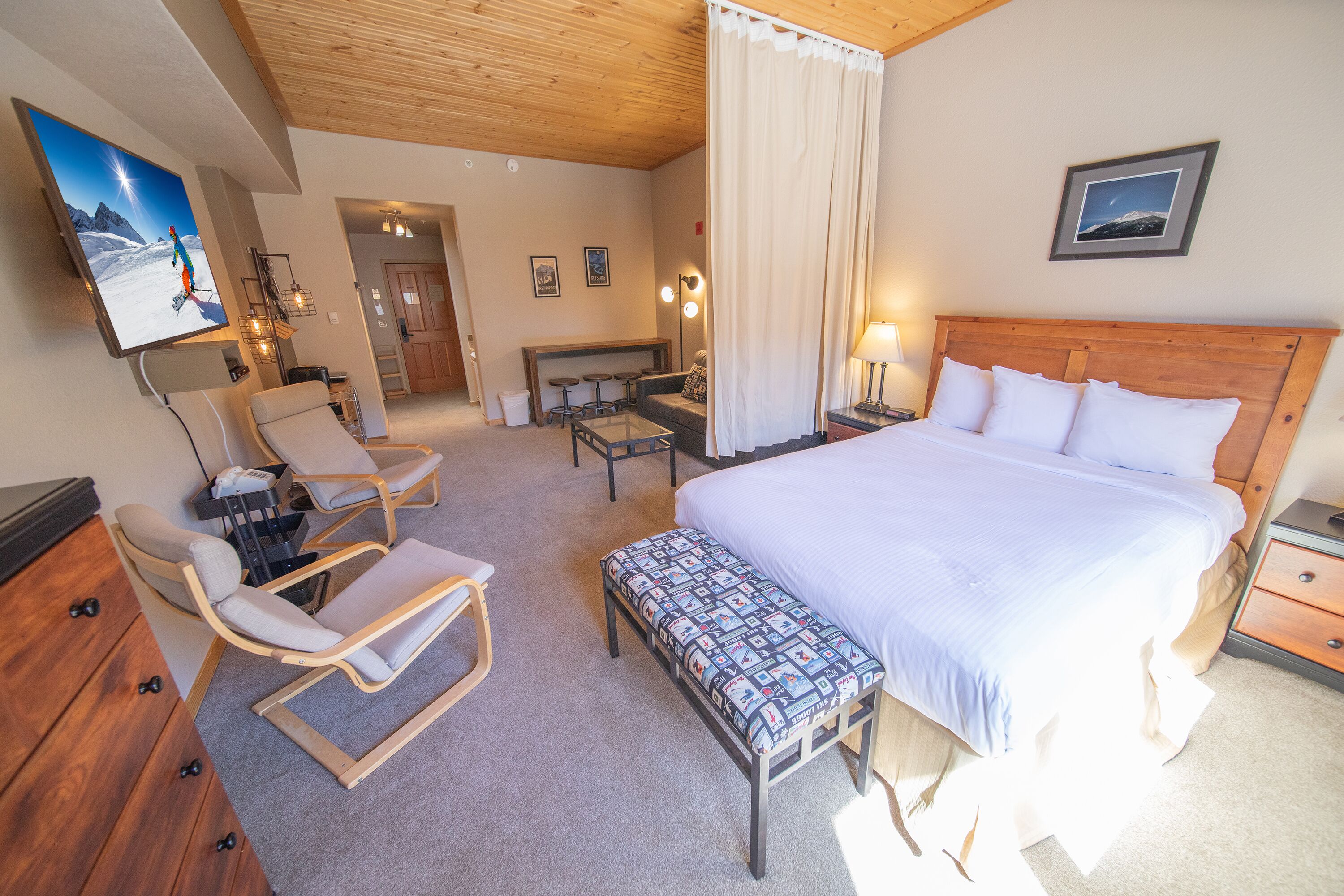 Great Studio condo! Near River Run Fun!