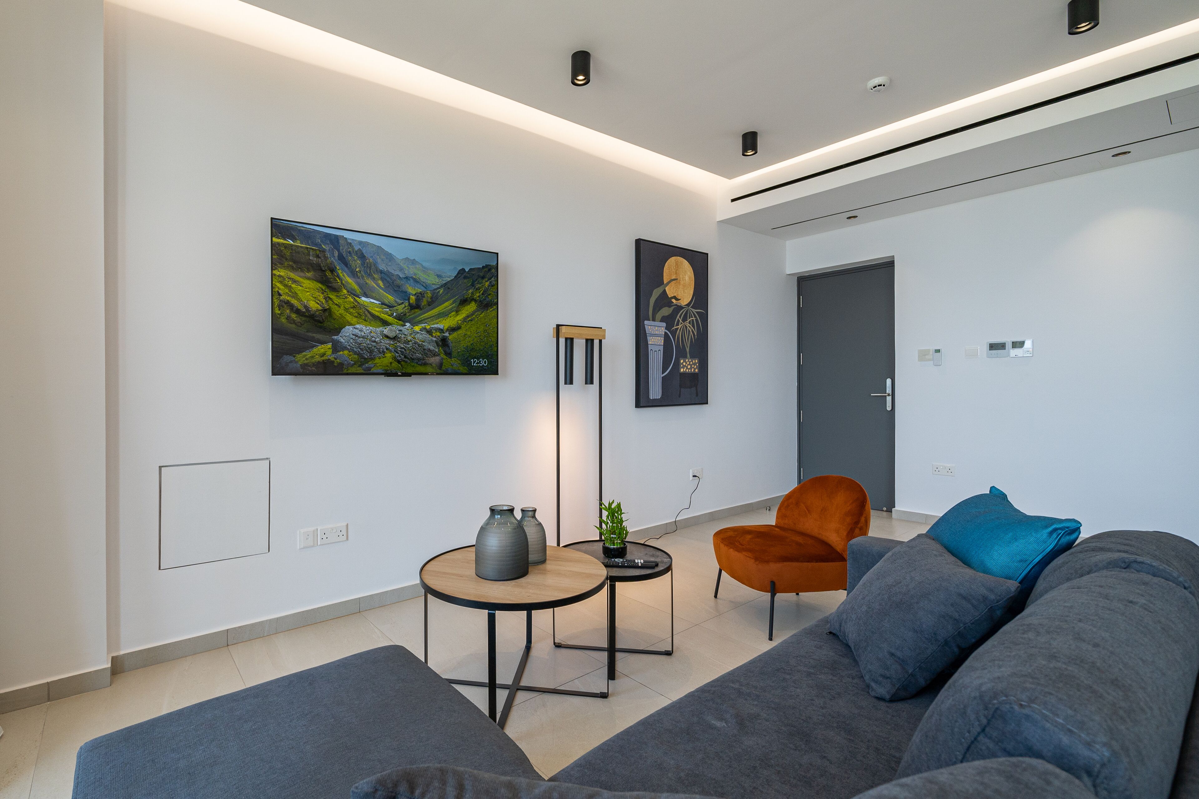 Photo - Waterside Sea View Apartments